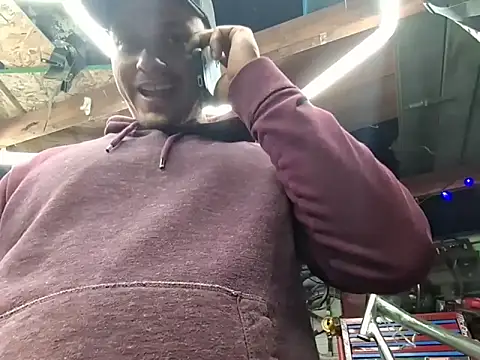 twistafatpipe online show from 17, 3, 2026