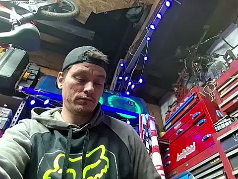 twistafatpipe online show from 24, 2, 2026