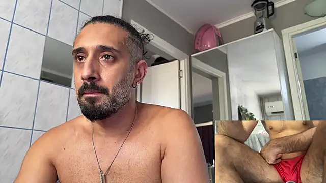 Secret Lovers1 online show from 11, 7, 2026