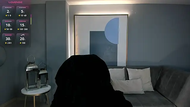 MilaColeman online show from 23, 12, 2025