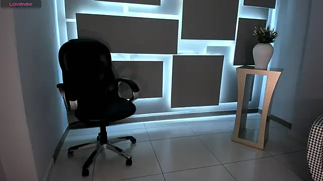 Snapshot of MilaColeman chatting on 20, 9, 2025 MilaColeman online show from 20, 9, 2025