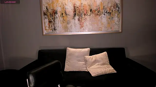 LizzCooper online show from 13, 10, 2025