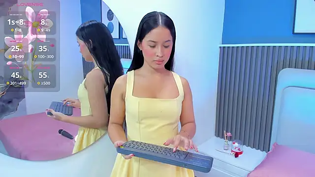 lily  star online show from 17, 12, 2025