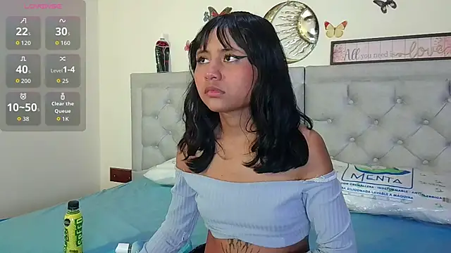 Snapshot of NubesNubladas chatting on 26, 10, 2025 NubesNubladas online show from 26, 10, 2025