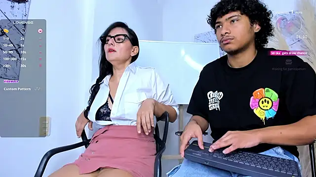 Miriam milf online show from 12, 11, 2025