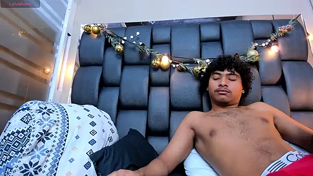 Miriam milf online show from 16, 3, 2026