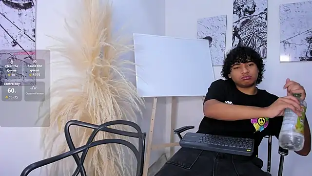 Miriam milf online show from 10, 10, 2025