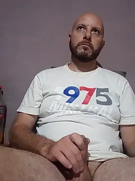 Snapshot of danmep8387 chatting on 15, 6, 2026 danmep8387 online show from 15, 6, 2026