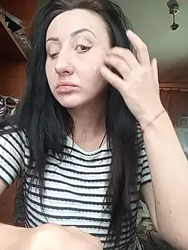 Lili Doris online show from 29, 11, 2025