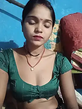 Snapshot of Harini_Gautam chatting on 23, 5, 2026 Harini Gautam online show from 23, 5, 2026