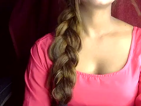 heartless Queen online show from 15, 10, 2025