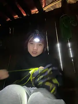 EllyBaby20 online show from 4, 2, 2026