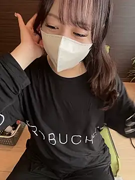 Snapshot of natsumi_NTR_TV chatting on 17, 11, 2025 natsumi NTR TV online show from 17, 11, 2025