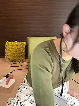 Snapshot of natsumi_NTR_TV chatting on 21, 10, 2025 natsumi NTR TV online show from 21, 10, 2025