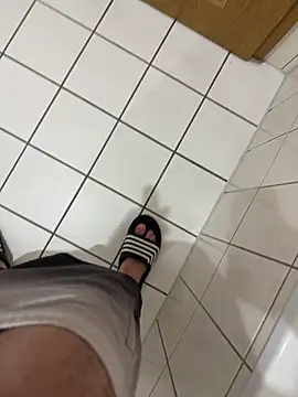 Dicksxd online show from 5, 3, 2026