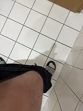 Dicksxd online show from 7, 3, 2026