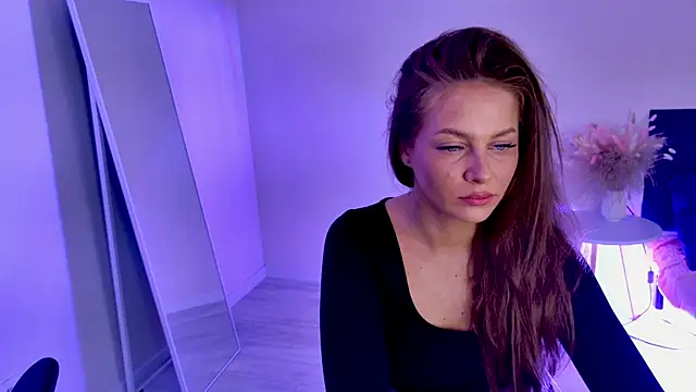 Snapshot of Shawty_Sue chatting on 8, 11, 2025 Shawty Sue online show from 8, 11, 2025