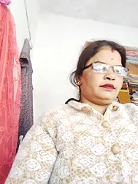 Snapshot of Bhavna_hot chatting on 5, 12, 2025 Bhavna hot online show from 5, 12, 2025