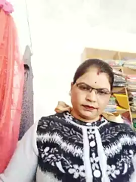 Snapshot of Bhavna_hot chatting on 17, 12, 2025 Bhavna hot online show from 17, 12, 2025
