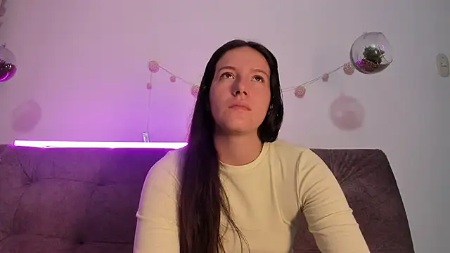 katalella brown1 online show from 2, 10, 2025