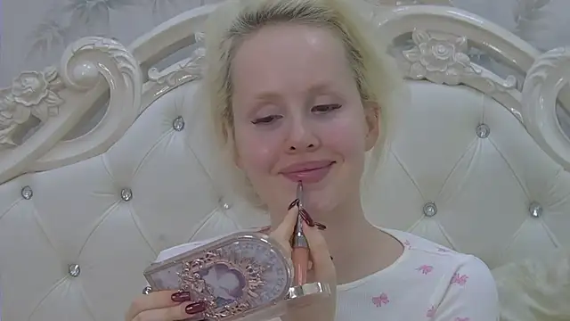 EllieFrosty  online show from 2, 2, 2026