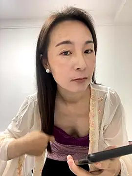 manmanyu520 online show from 27, 10, 2025