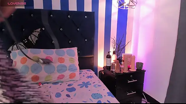 valeria rouse28 online show from 26, 10, 2025