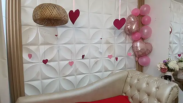 Lily rousee  online show from 12, 2, 2026