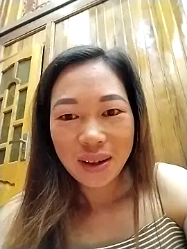 MayLyy online show from 17, 9, 2025