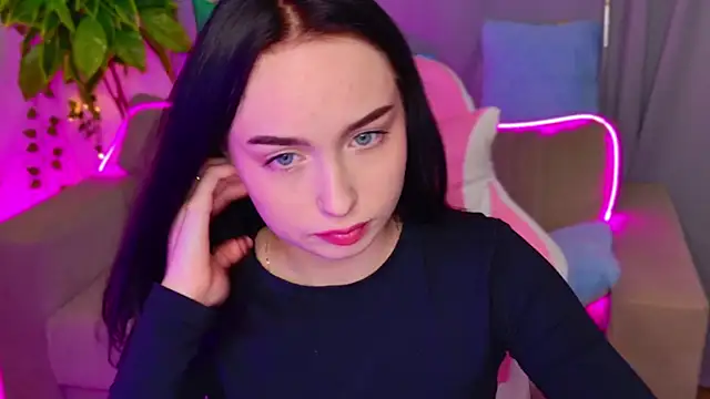 MonikaCarter online show from 14, 10, 2025