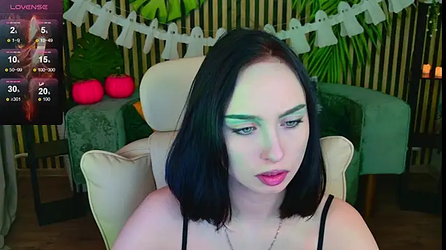 MonikaCarter online show from 25, 10, 2025