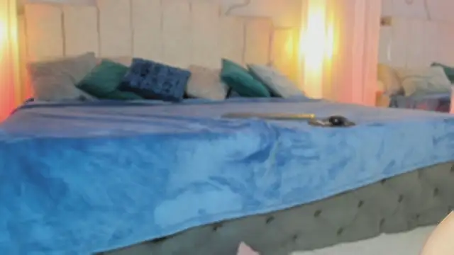 Snapshot of Kitana_Clark chatting on 27, 11, 2025 Kitana Clark online show from 27, 11, 2025