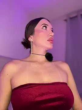 Bella-taylorr online show from 28, 2, 2026