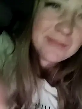 Kiss Eva online show from 24, 11, 2025