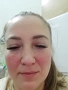 Kiss Eva online show from 30, 11, 2025