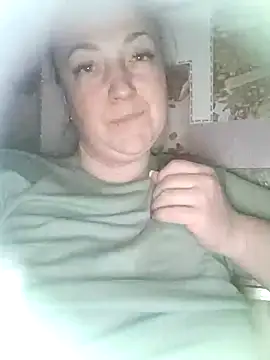 Kiss Eva online show from 5, 1, 2026