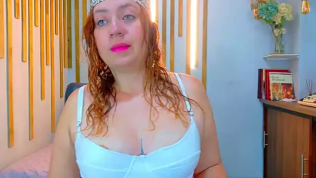 Angel saez online show from 4, 10, 2025