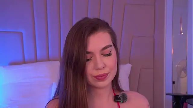 AshleyEvance online show from 10, 3, 2026