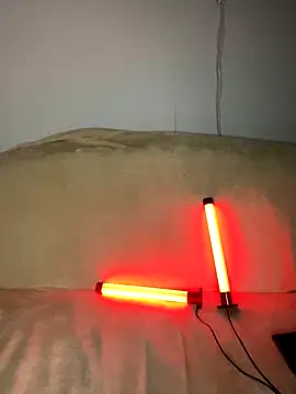 April Purr online show from 16, 10, 2025