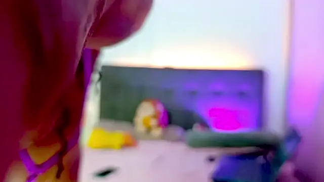 raven stonee online show from 16, 2, 2026