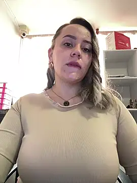 CurvyLust x online show from 19, 1, 2026