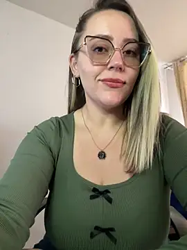 CurvyLust x online show from 22, 5, 2026