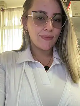 CurvyLust x online show from 23, 3, 2026