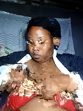 OCEANSQUITERXXX online show from 24, 10, 2025