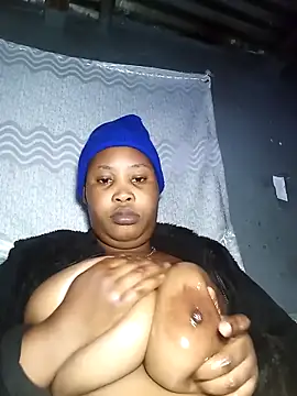 OCEANSQUITERXXX online show from 27, 10, 2025