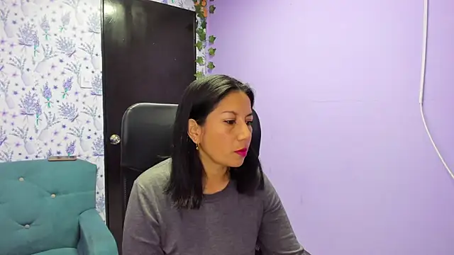 Megan Collinss  online show from 10, 10, 2025