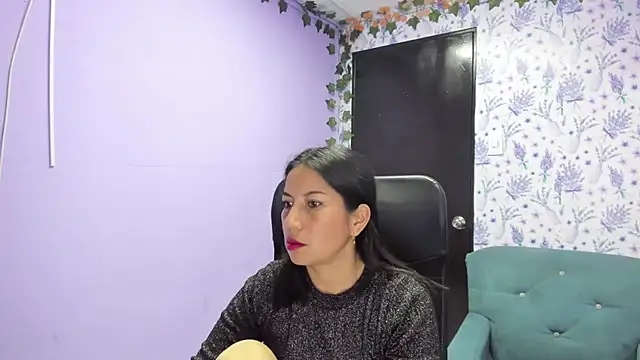 Megan Collinss  online show from 20, 11, 2025