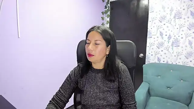 Megan Collinss  online show from 12, 11, 2025