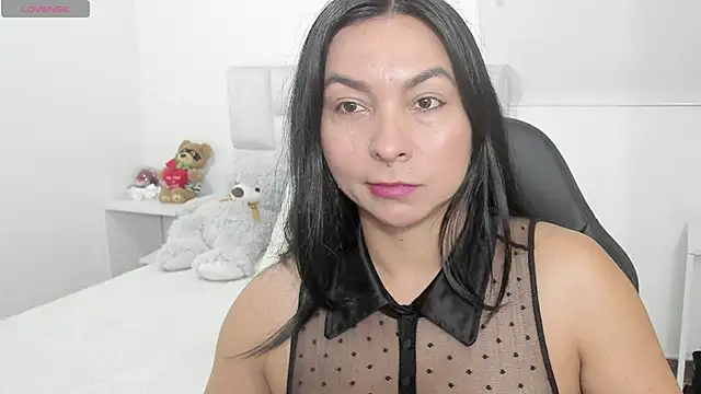 Ms milarose online show from 4, 6, 2026