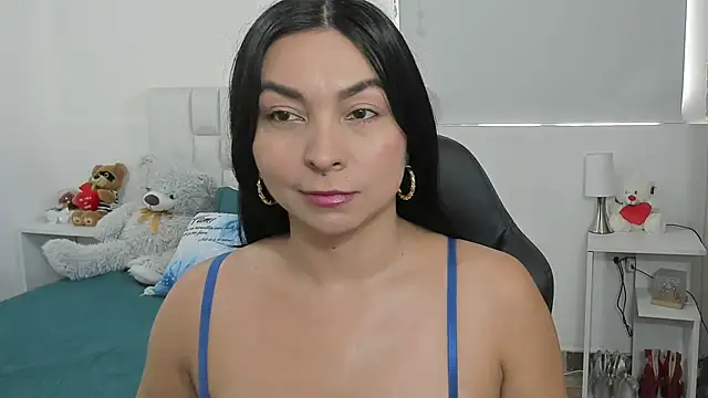 Snapshot of Ms_milarose chatting on 18, 7, 2026 Ms milarose online show from 18, 7, 2026